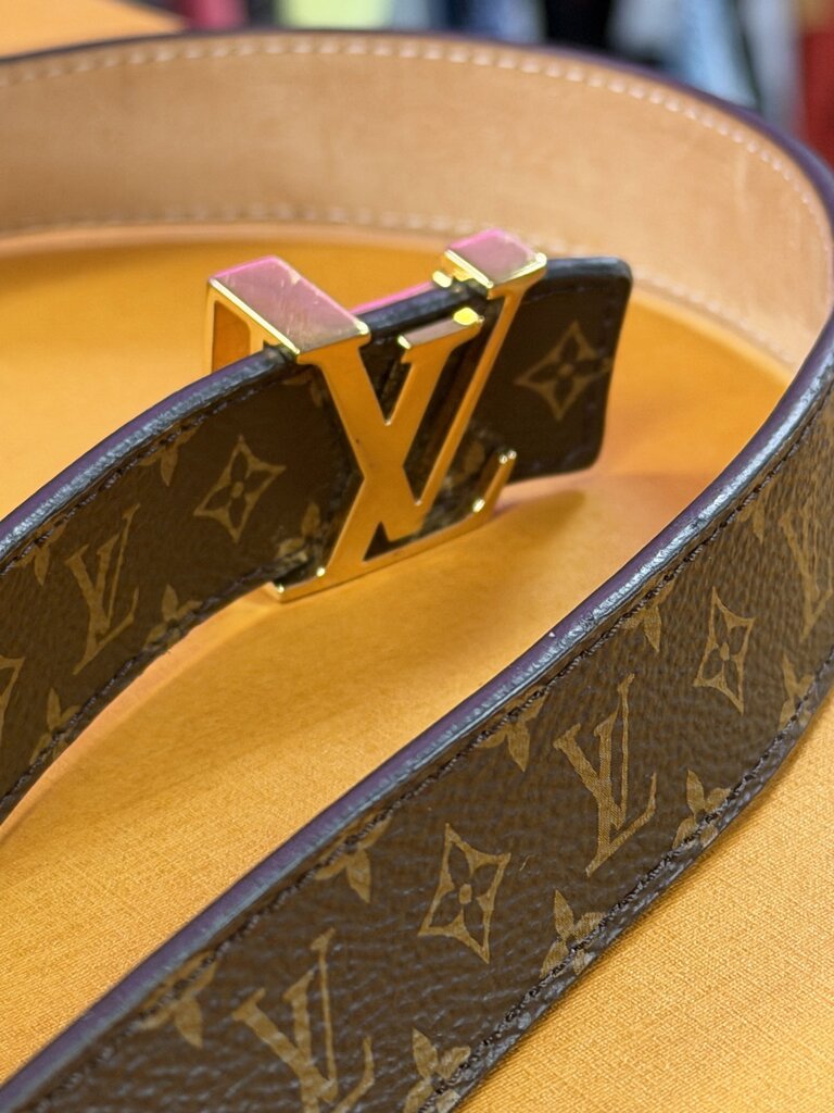 Louis Vuitton Monogram LV Belt M9781