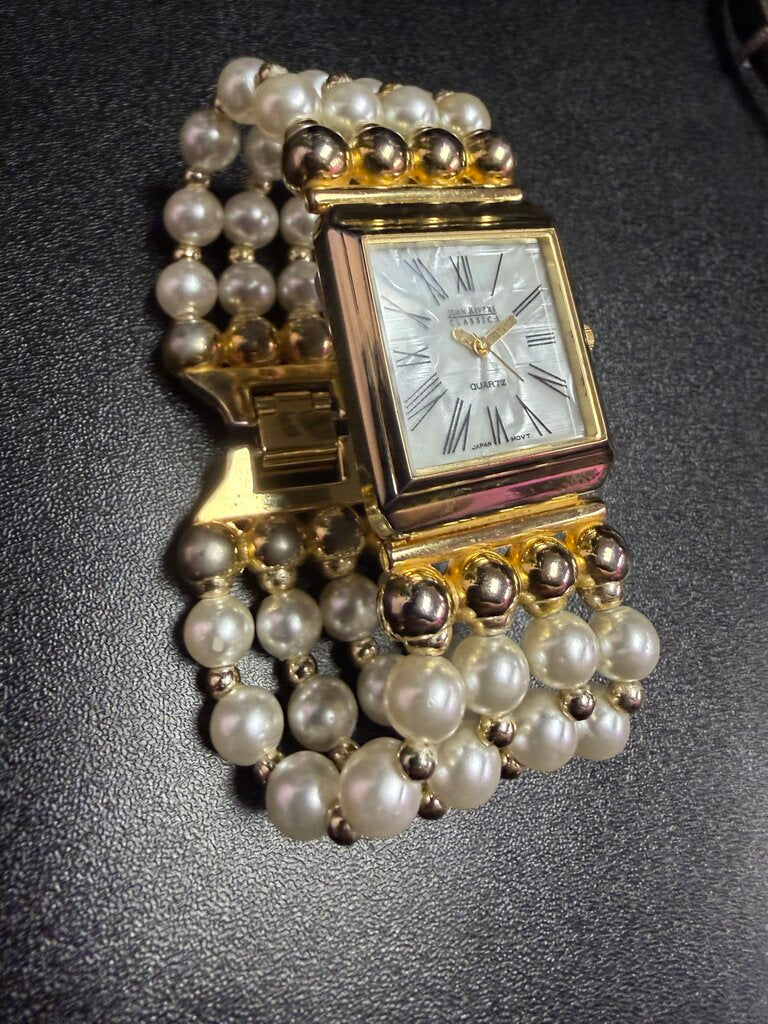 Joan Rivers Classic Collection 4 Row Faux Pearl & Gold Tone Bracelet No Box or Battery