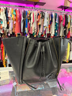 Tory Burch Dragonfly McGraw Oversized Tote In Pebbled Leather