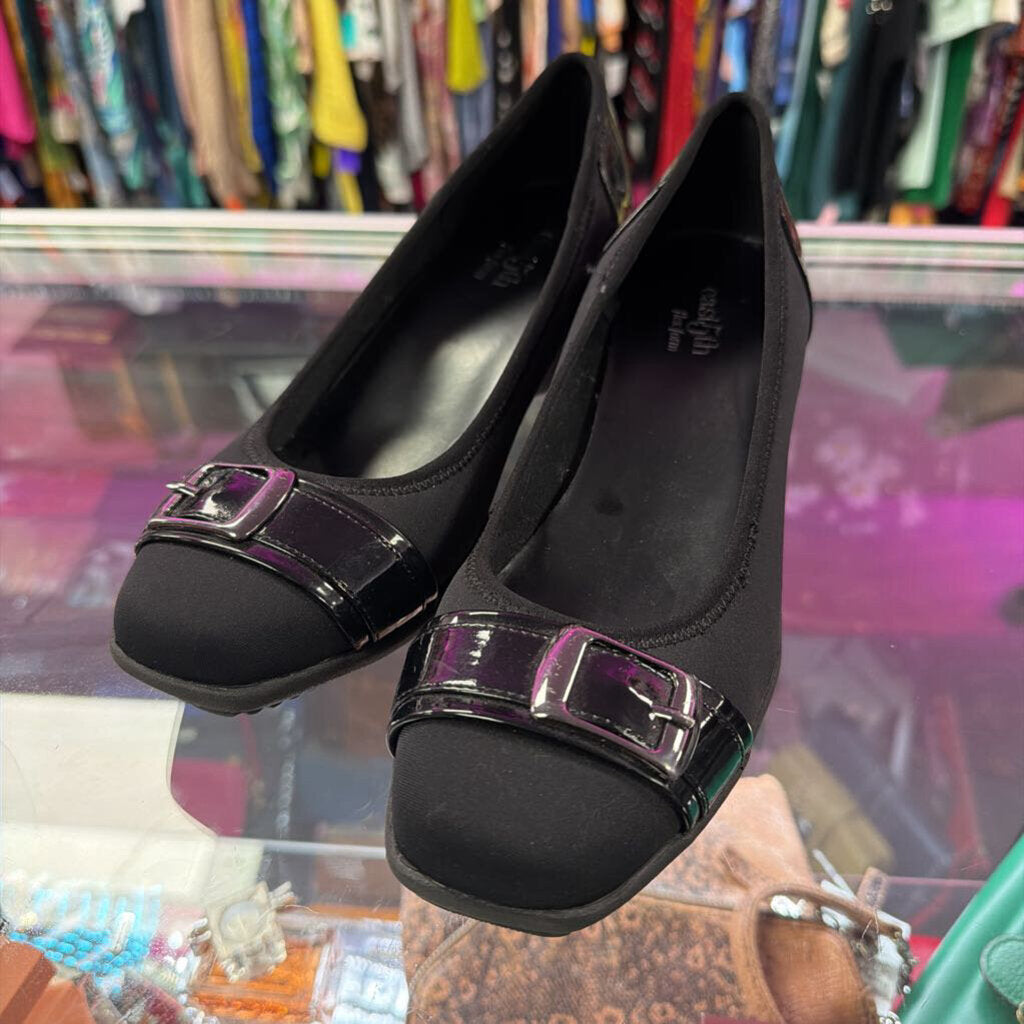 7M East 5th Wedge Patent Buckle Shoe