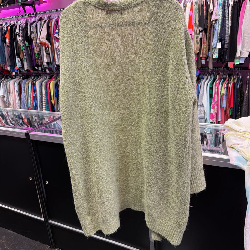 MED L/S Knit Solid Cardigan