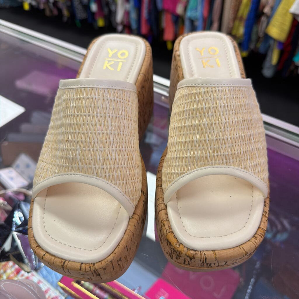 8 Yoki Kimber Cork Wedge Platform Sandal Woven Crochet Straw Upper