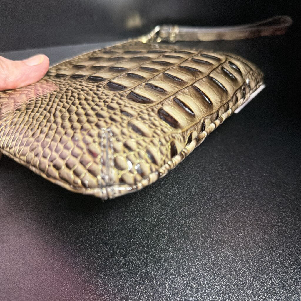 Brahmin Daisy Melbourne Wristlet Clutch