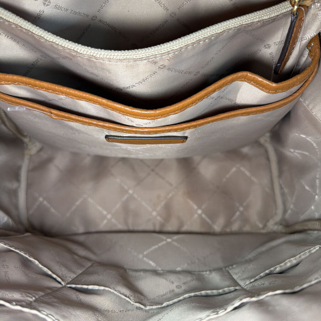 Michael Kors Abbey large Logo Backpack