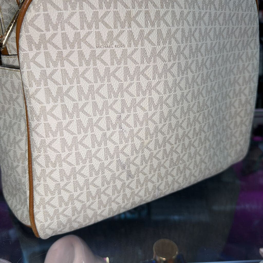 Michael Kors Abbey large Logo Backpack