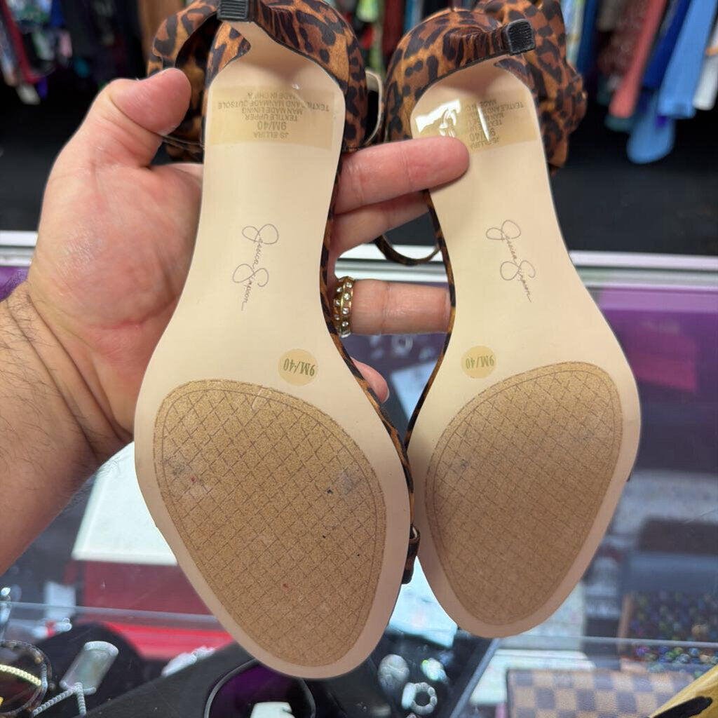 9 Jessica Simpson Animal Print 3D Flower Detail Heel