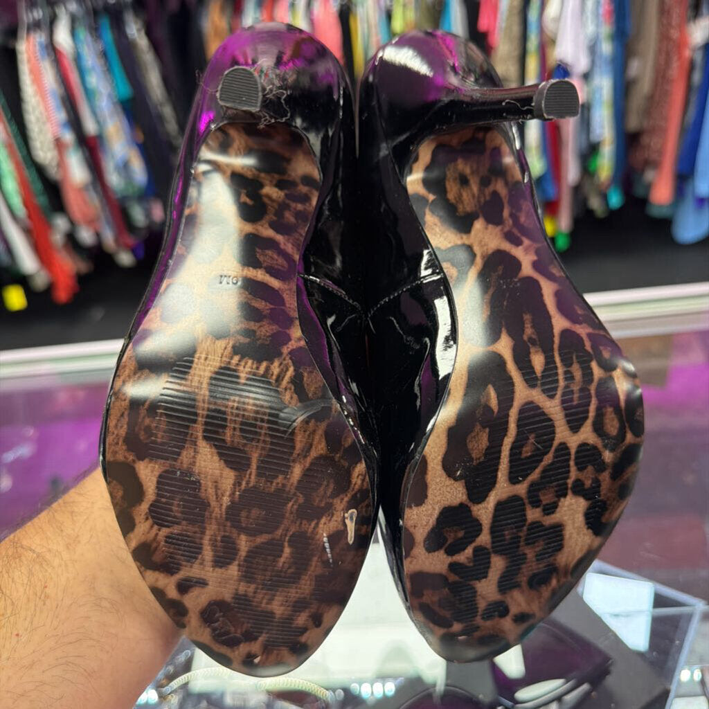 9 Guess Patenr Rounded Heel