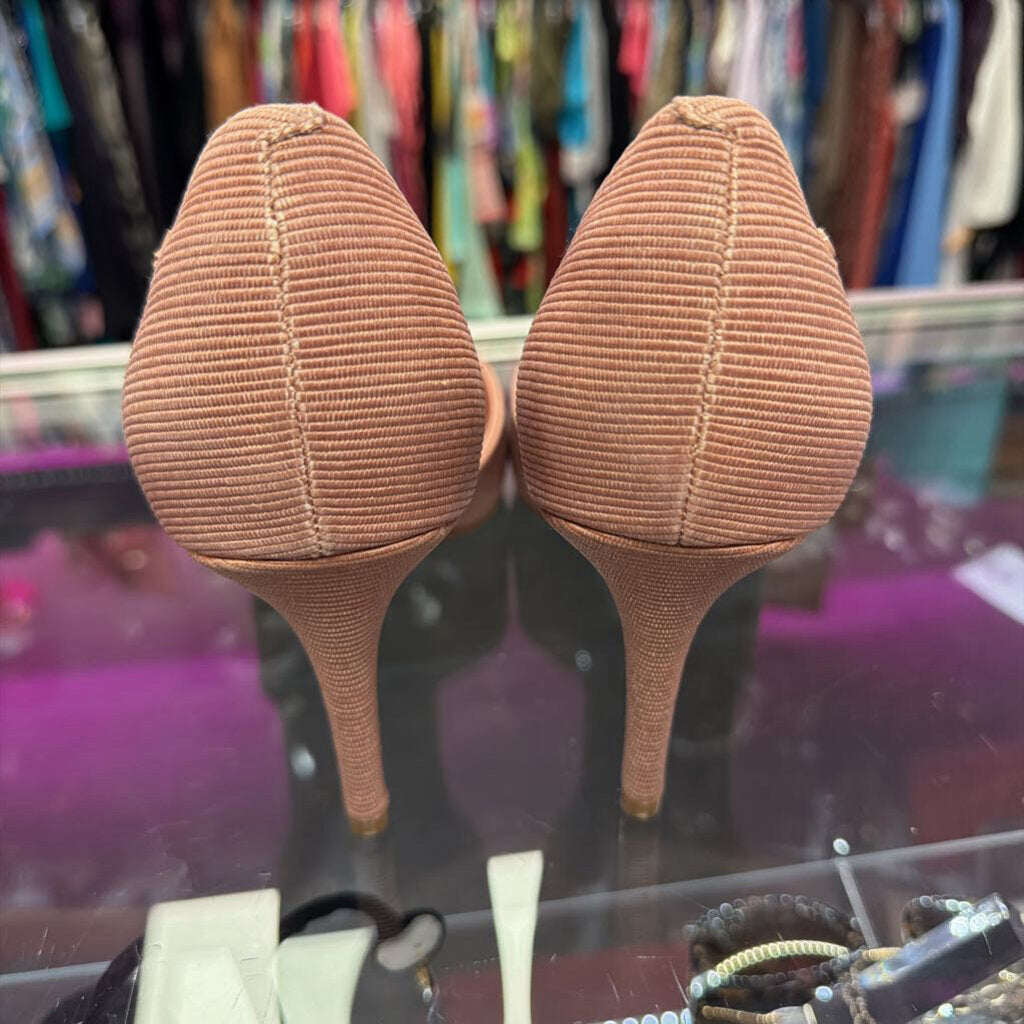 9 Calvin Klein Gloria D'Orsay Pumps Ribbed Finish Heel