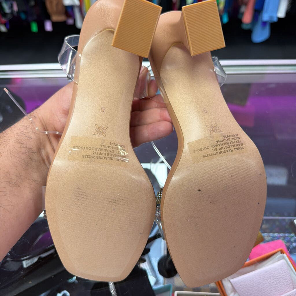 9 BCBG Relso Sandal Rhinestone Bow Detail