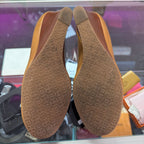 9 Tory Burch Pebbled Leather Wedge Pump