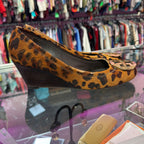 9 Tory Burch Pebbled Leather Wedge Pump