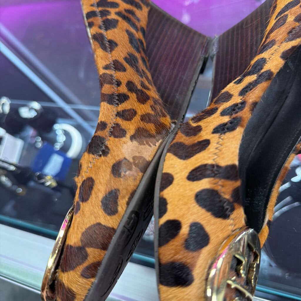 9 Tory Burch Animal Print Calf Hair Wedge Pump