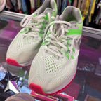 8.5 Nike Air Zoom WinFlo 5 String Running SHoe