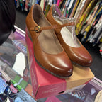 6/37 Dansko Loralie Burnished Nubuck Saddle NWB