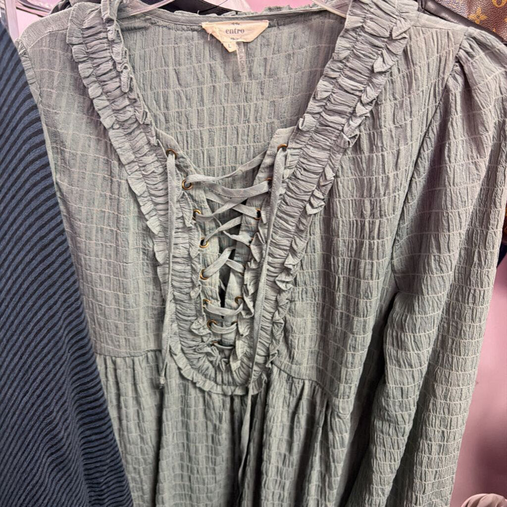 LG Entro Gauze Solid Tunic Lace Up Front Ruffle Trim Smocked Bodice