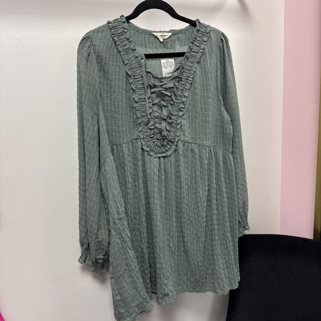 LG Entro Gauze Solid Tunic Lace Up Front Ruffle Trim Smocked Bodice