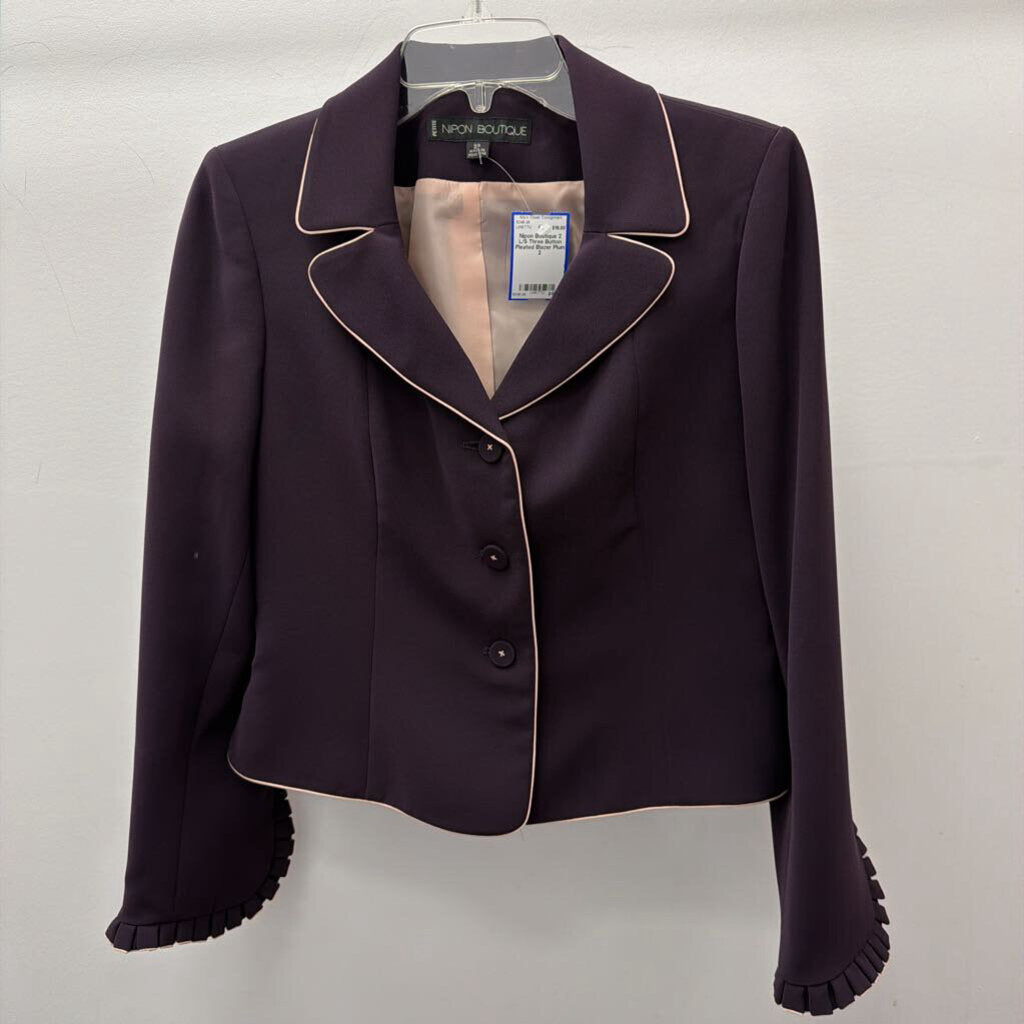 2 L/S Three Button Pleated Blazer