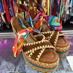 10 Kurt Geiger London Chelsea Scarf Woven Rope Colorful Platform Suede Detail Sandals
