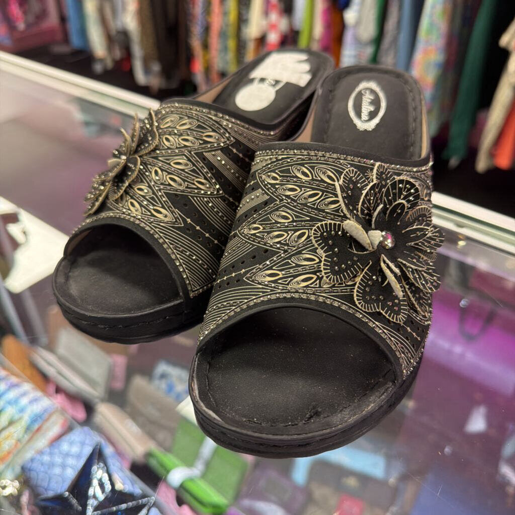 11 Atalina Flower Applique Slide On Wedge Sparkle Detail