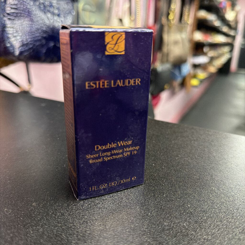 Estee Lauder Double Wear Sheer Long Wear Foundation 1 oz/30 ML 1N2 ECRU