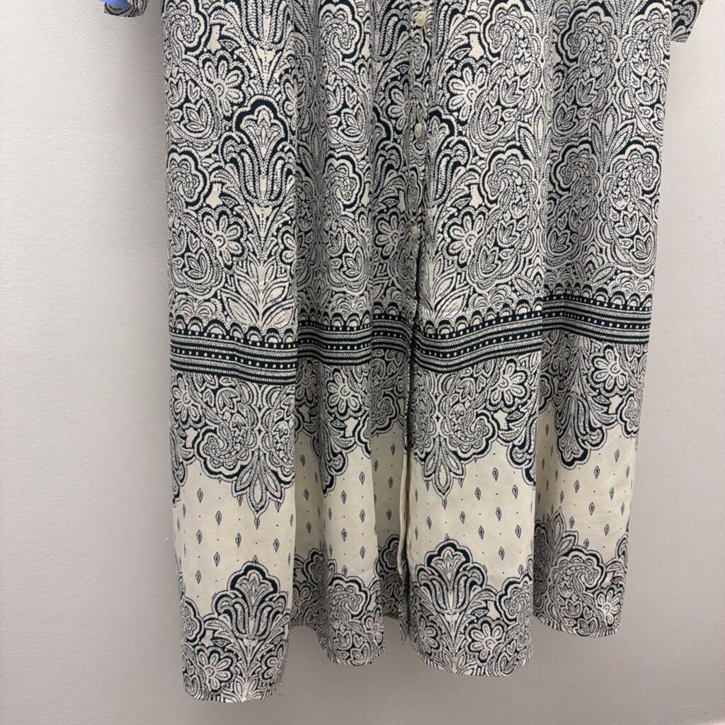 4 L/S Paisley B/F Collar Dress