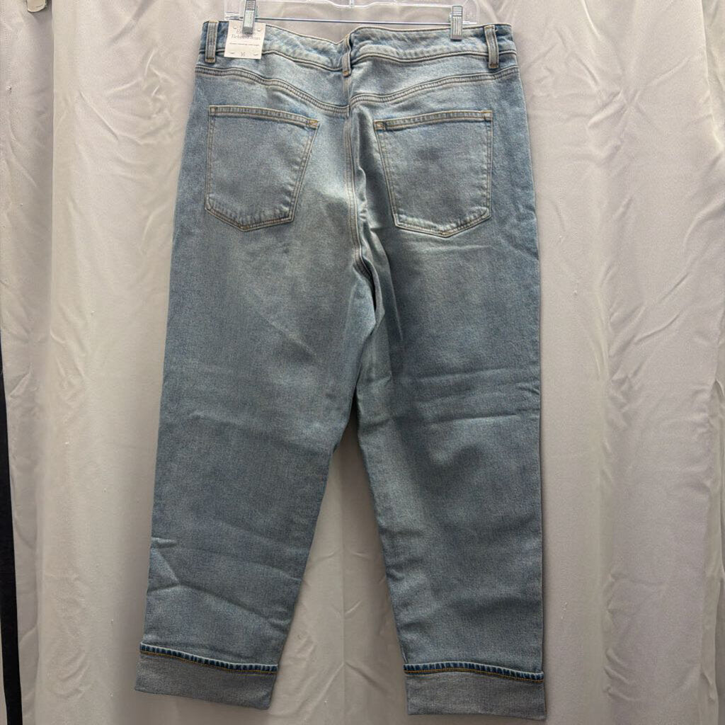 16 "Everyday Relaxed Jean" Denim Jeans NWT