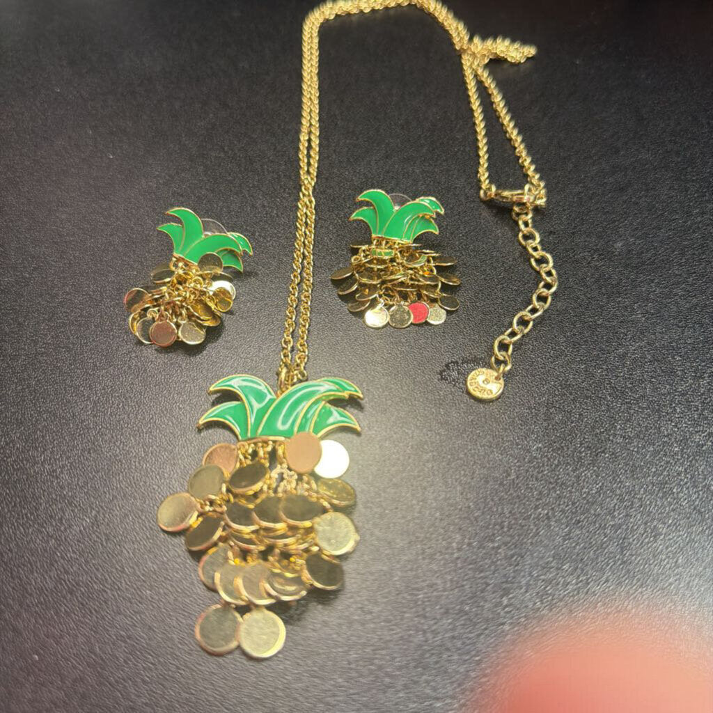 Talbots Vinage Pineapple Earring & Necklace Set
