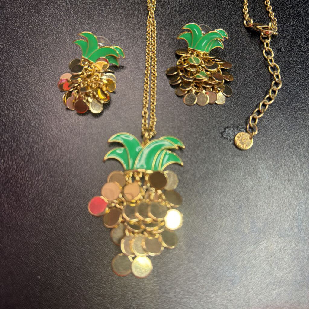 Talbots Vinage Pineapple Earring & Necklace Set