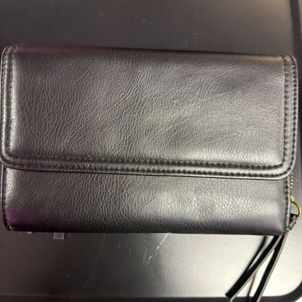 Safe Keeper Faux Leather Zip-Around Clutch Envelope Wallet