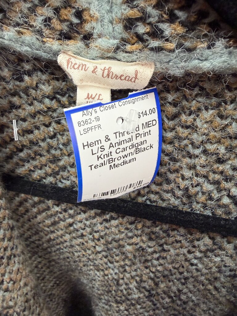 MED L/S Animal Print Knit Cardigan