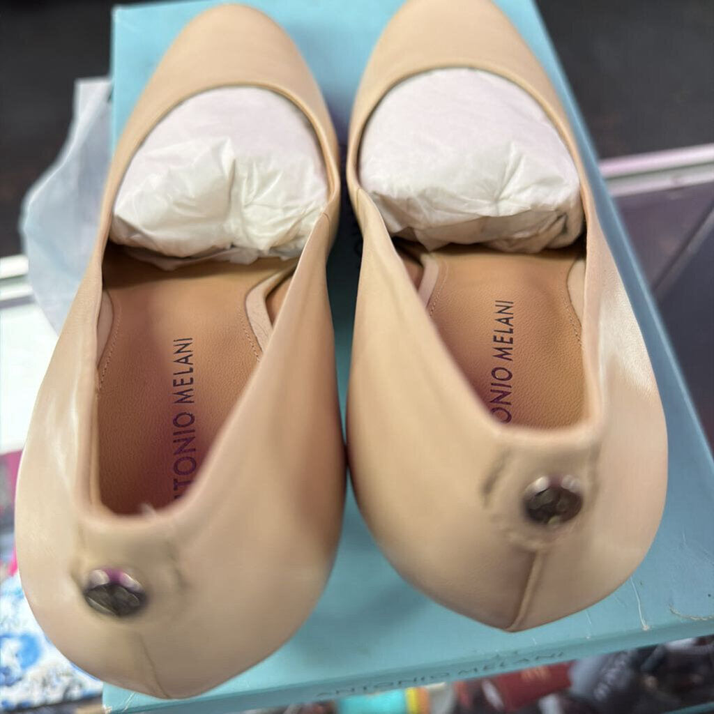 10 Antonio Melani Fallon Round Leather Heel