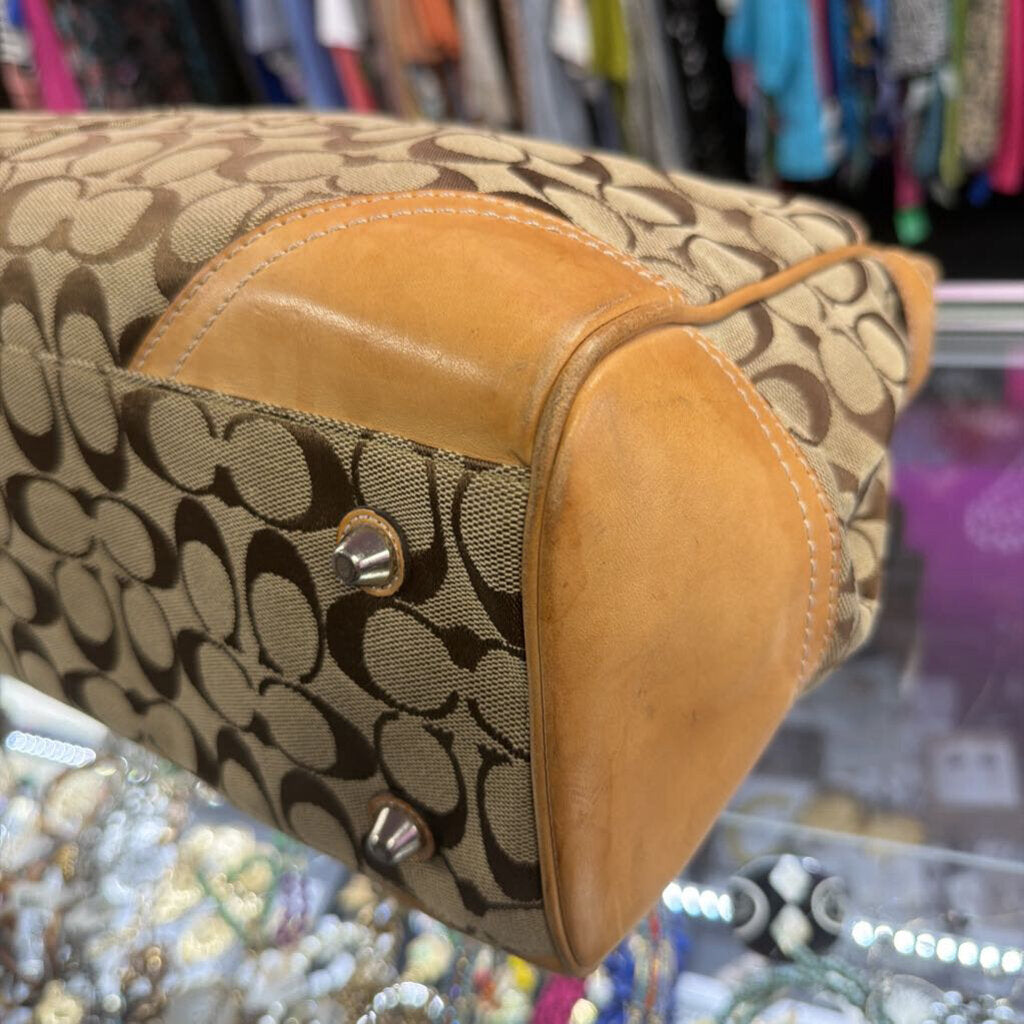 Coach Hamptons Signature Large Carryall Tote 5A10