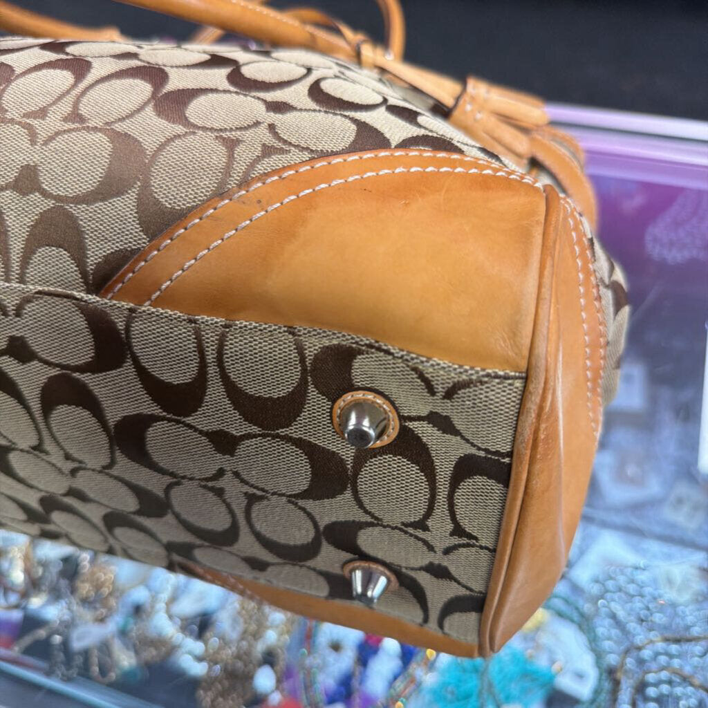 Coach Hamptons Signature Large Carryall Tote 5A10