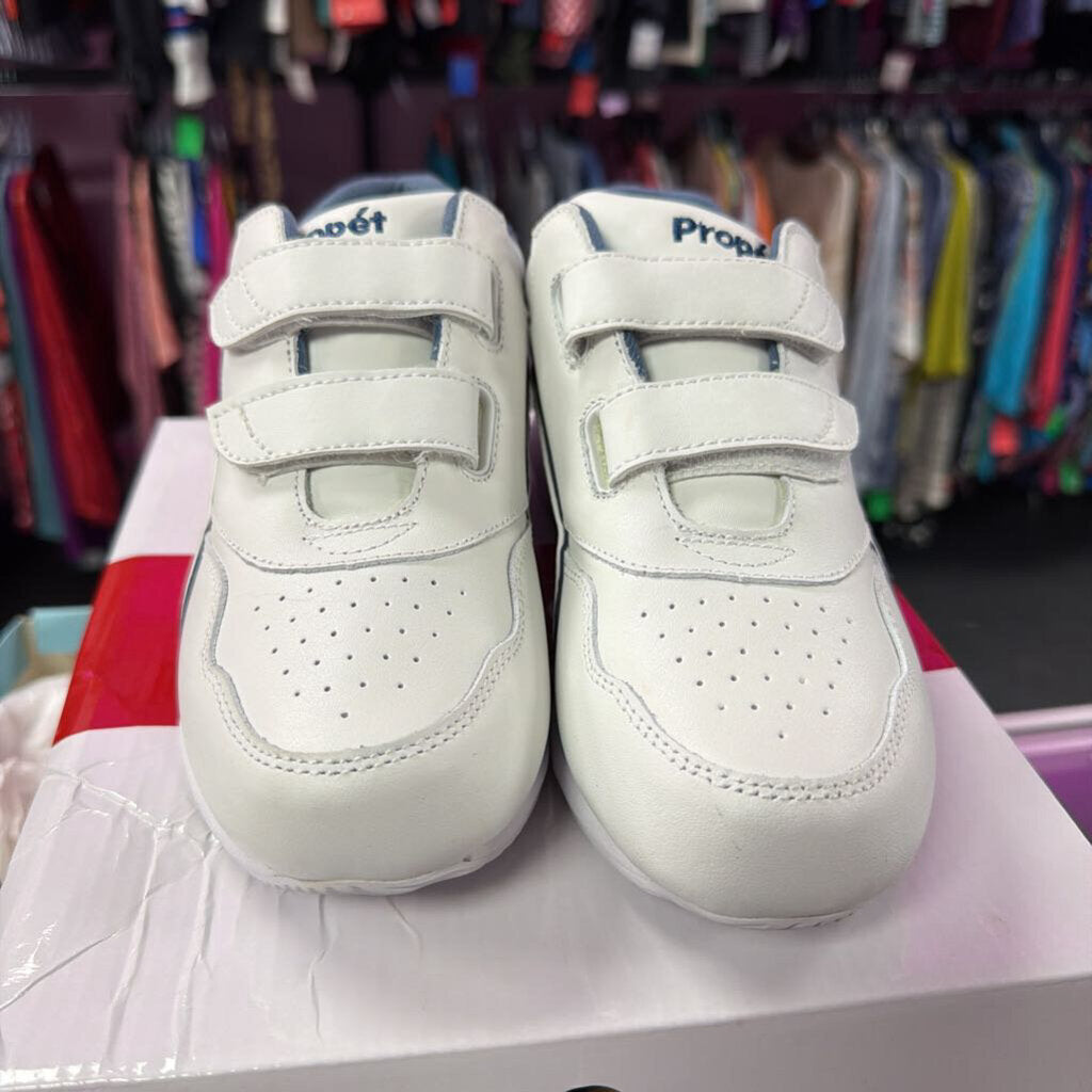7 Propet Tour Walker Strap Sneaker NOB