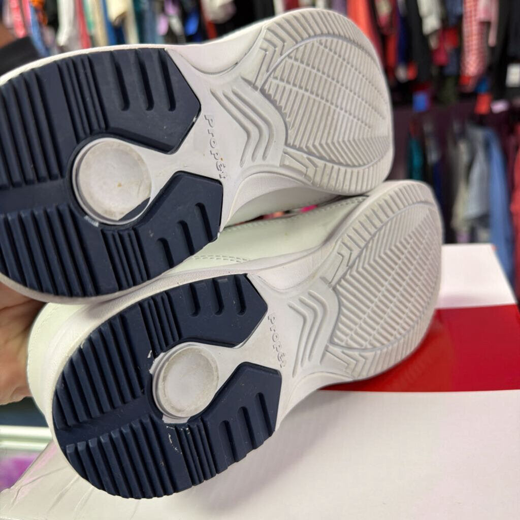 7 Propet Tour Walker Strap Sneaker NOB