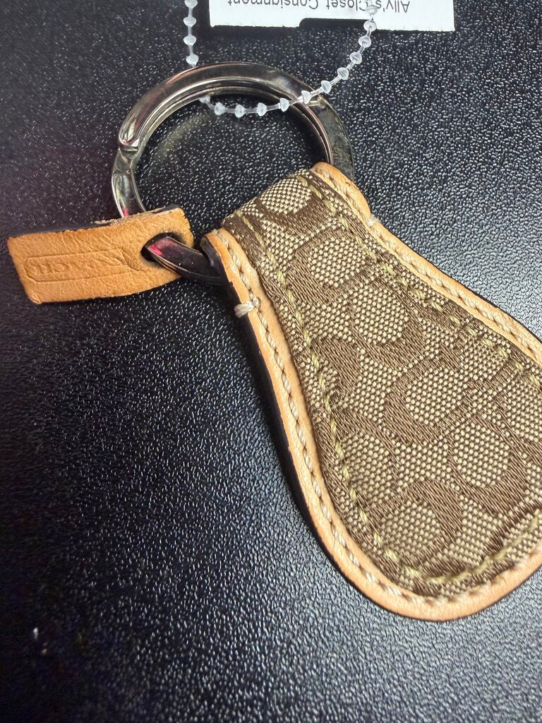 Coach Vintage Signature Mini C Logo Keychain Fob