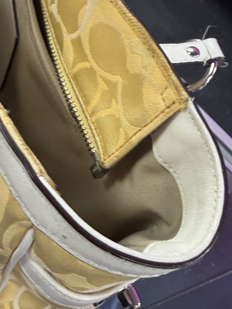 Coach Vintage Signature Gallery Tote As Is F15669 Signature Jacquard Leather Trim