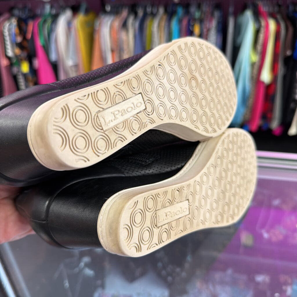 6.5 L. Paolo Felicia Wedge Sneaker Bootie