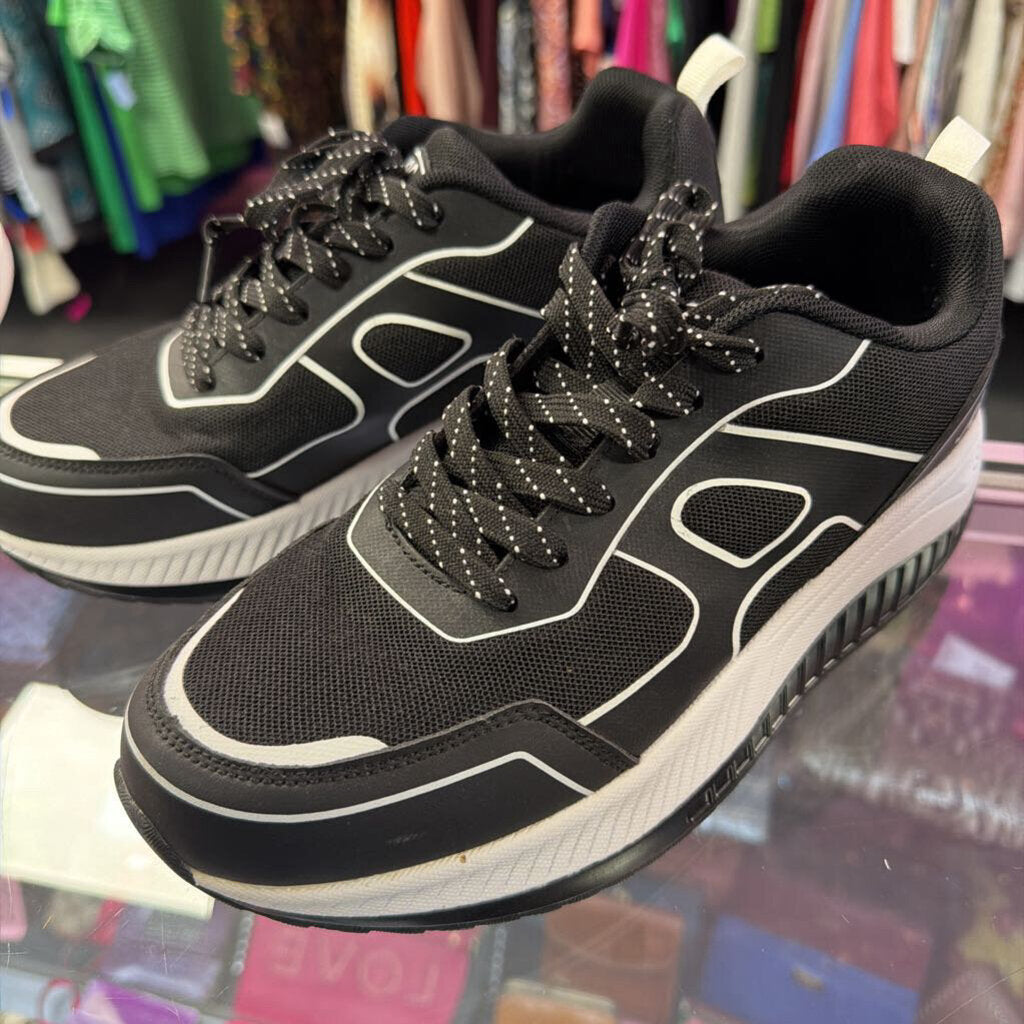 8.5 AOV Womens Arch Support Walking Shoe