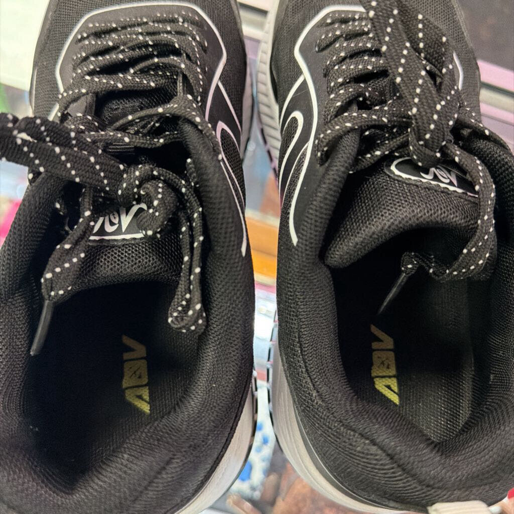 8.5 AOV Womens Arch Support Walking Shoe