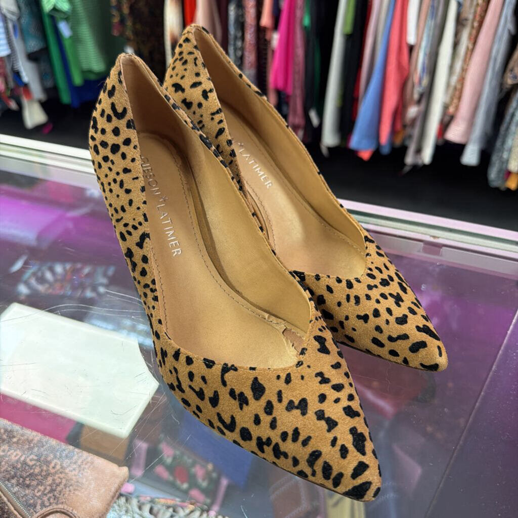 8.5 Gibson Latimer Animal Print Pointed Block Heel