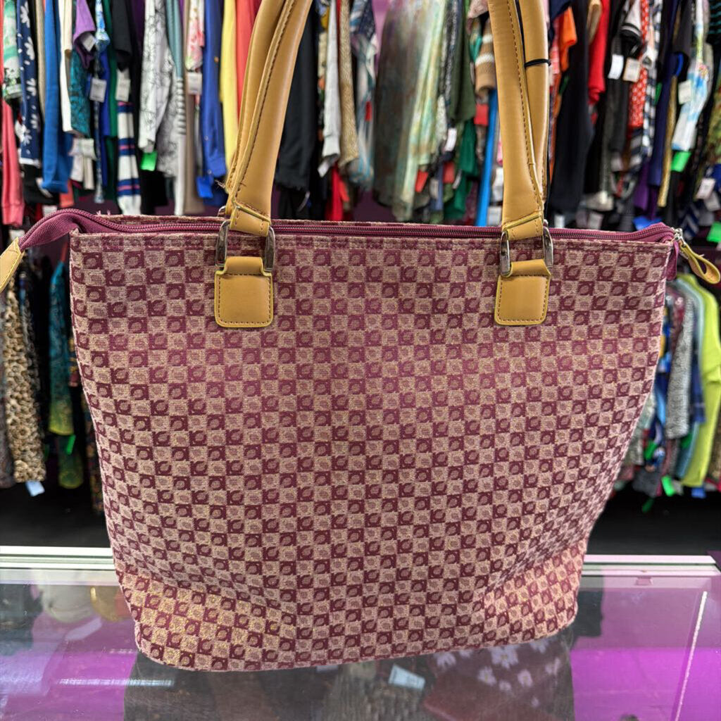 Liz Clairborne NWT Casa Blanca Zip Top Tote