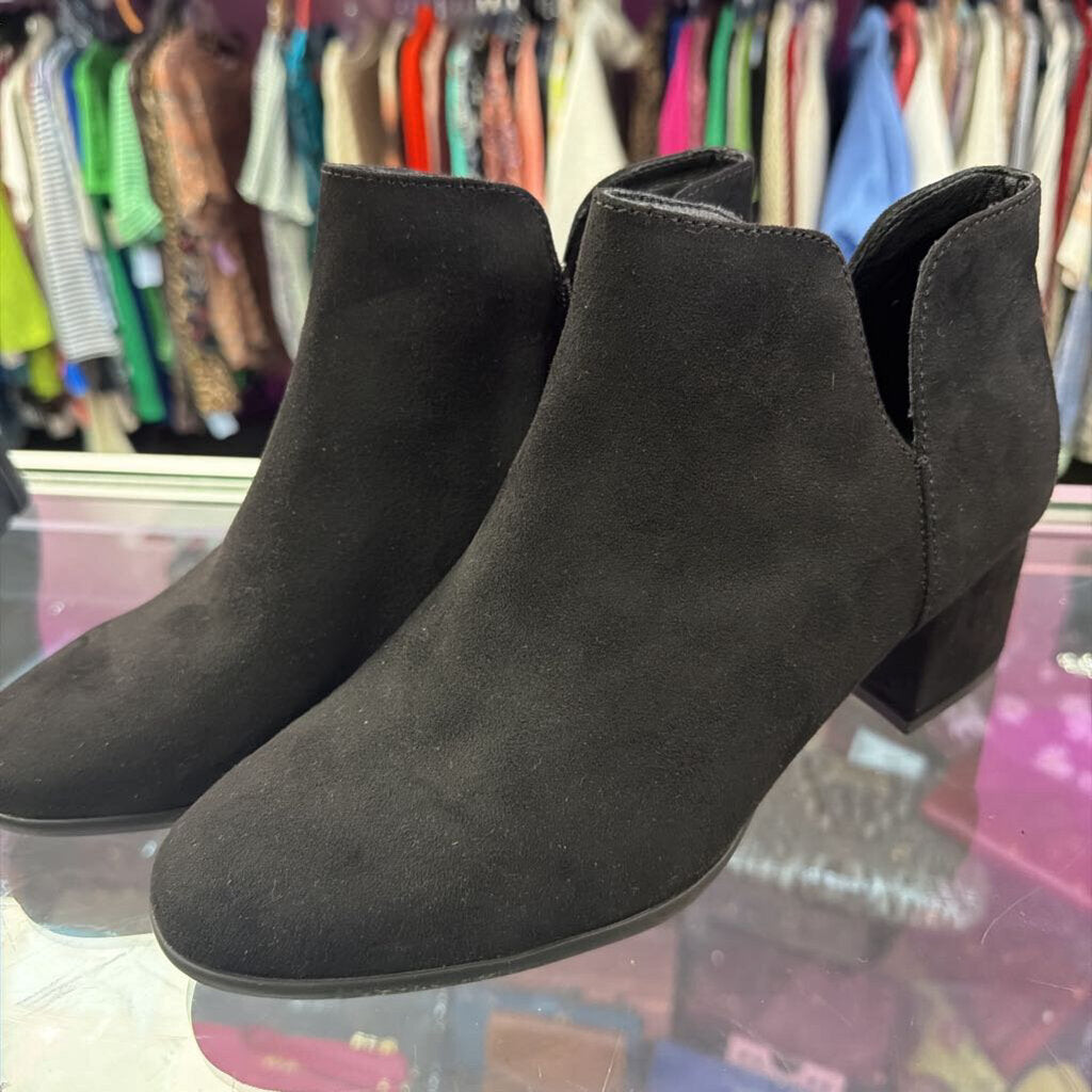 9.5 Kim Rogers Split Side Heeled Bootie