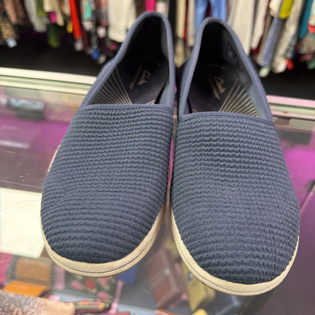 9 Clarks Breeze Stetch Knit Slip-on Shoe
