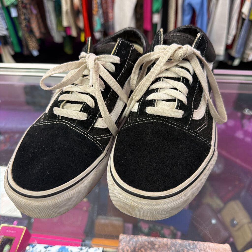 8 Vans Ladies Skate Shoe