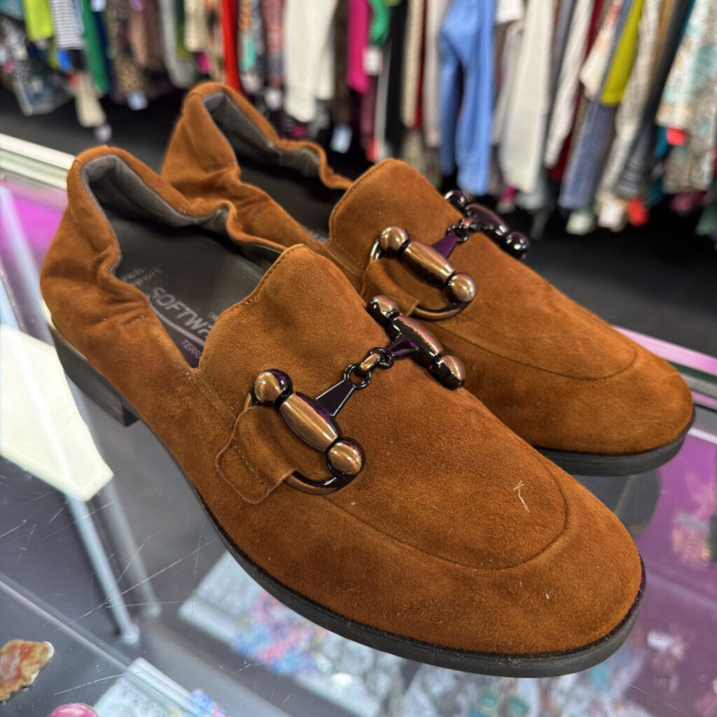 9 Softwave Catlin Buckle Suede Slip-on