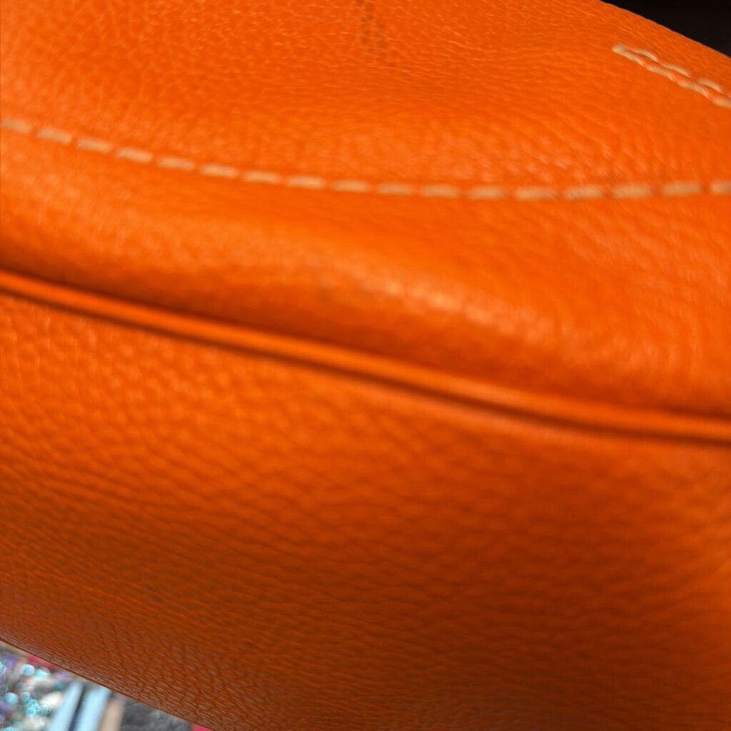 Tod's Vintage Leather Wooden Toggle Shoulder Bag