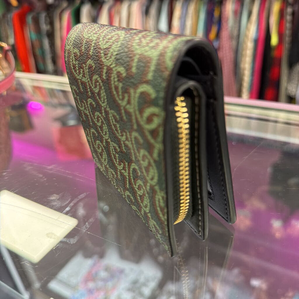 Coach NWT Snap Monogram Wallet