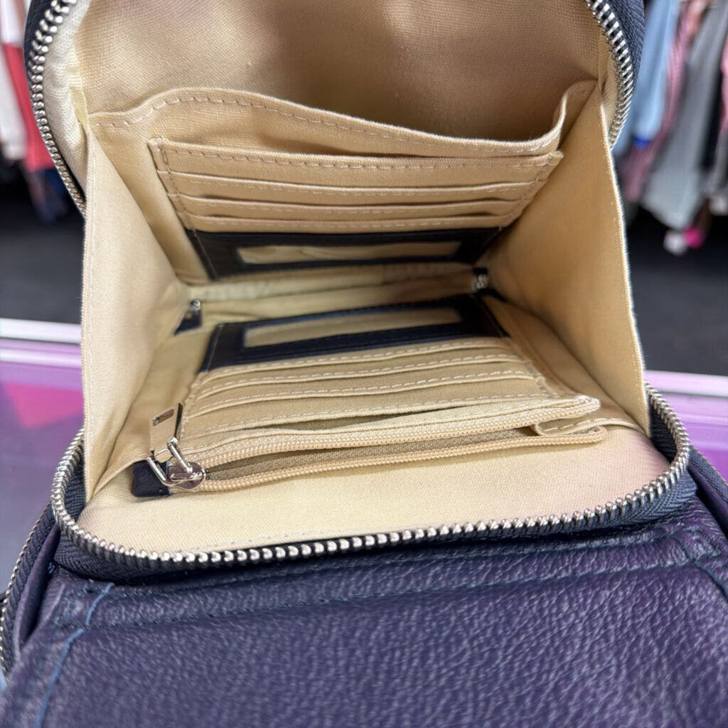 Minooy Naya Small Leather Crossbody RFID NWB