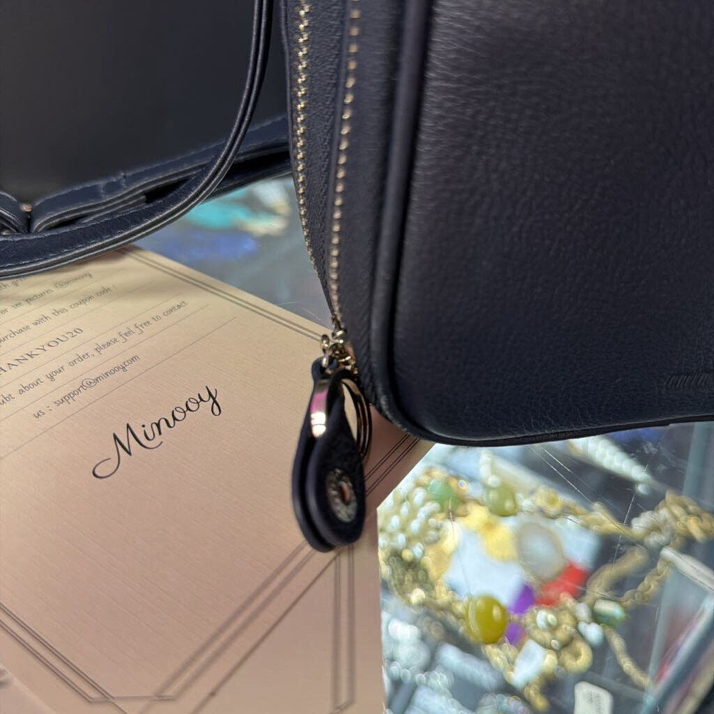 Minooy Naya Small Leather Crossbody RFID NWB
